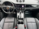 Certified 2025 Porsche Macan image 5