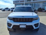 New 2025 Jeep Grand Cherokee Altitude image 2