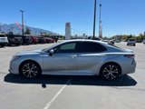 Used 2019 Toyota Camry SE image 2