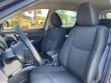 Used 2019 Nissan Rogue SV image 2
