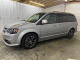 Used 2016 Dodge Grand Caravan R/T image 4