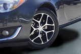 Used 2017 Buick Regal Sport Touring image 2