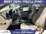 Used 2017 Hyundai Elantra SE w/ SE A/T Tech Package 03 image 6