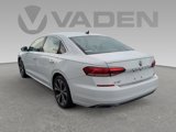 Used 2022 Volkswagen Passat 2.0T SE image 3
