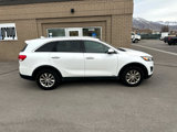 Used 2016 Kia Sorento LX w/ LX Convenience Package image 2