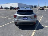 Used 2025 Chevrolet Trax RS w/ Sunroof Package image 5