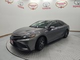 Used 2023 Toyota Camry SE image 2