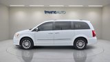 Used 2014 Chrysler Town & Country Touring-L image 2