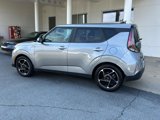 Used 2023 Kia Soul EX image 3