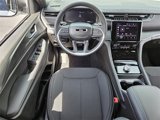 New 2025 Jeep Grand Cherokee L Laredo image 6