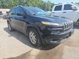 Used 2014 Jeep Cherokee Latitude w/ Comfort/Convenience Group image 2