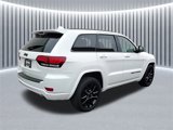 Used 2020 Jeep Grand Cherokee Altitude image 3