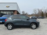 Used 2022 Chevrolet Trax LT w/ Premium Seat Package image 2