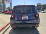 Used 2016 Jeep Renegade Latitude w/ Popular Equipment Group image 6