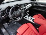 Used 2024 Alfa Romeo Stelvio Veloce image 2