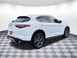 Used 2018 Alfa Romeo Stelvio Ti image 3