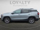 Used 2023 GMC Terrain SLT image 2