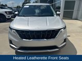 Used 2022 Kia Carnival LX image 3