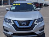 Used 2017 Nissan Rogue SV image 6