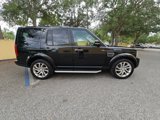 Used 2016 Land Rover LR4 HSE Silver Edition image 4