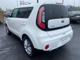 Used 2018 Kia Soul + image 3