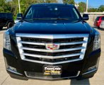 Used 2018 Cadillac Escalade 4WD image 2