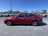 Used 2023 Nissan Altima 2.5 SV image 2