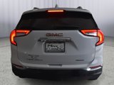 Used 2024 GMC Terrain SLT image 5