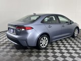 Used 2021 Toyota Corolla LE image 3