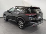 Used 2023 Nissan Rogue SV image 2