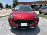 Used 2020 Ford Escape SE image 2