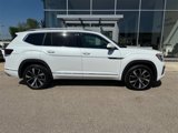 Used 2024 Volkswagen Atlas SEL Premium R-Line image 2