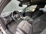 Used 2023 Porsche Macan image 4