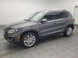 Used 2016 Volkswagen Tiguan SE image 2