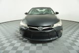 Used 2016 Toyota Camry SE image 2