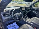 Used 2024 Toyota Highlander XSE image 3