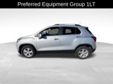 Used 2020 Chevrolet Trax LT w/ LT Convenience Package image 4