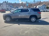 Used 2019 Chevrolet Traverse LT image 2