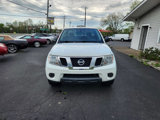 Used 2018 Nissan Frontier SV image 2