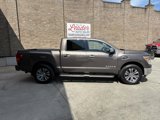 Used 2017 Nissan Titan SL image 2