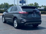 Certified 2024 Ford Edge Titanium image 3