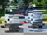 New 2025 Jeep Grand Cherokee Altitude image 3