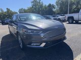 Used 2017 Ford Fusion SE w/ Fusion SE Technology Package image 4