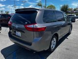 Used 2015 Toyota Sienna L image 5