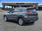 Used 2017 Jeep Cherokee Limited image 4