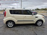 Used 2011 Kia Soul + image 5
