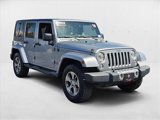 Used 2018 Jeep Wrangler Unlimited Sahara image 3
