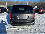 Used 2018 Dodge Grand Caravan SE w/ UConnect Hands-Free Group image 6