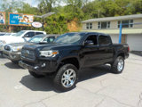 Used 2018 Toyota Tacoma TRD Sport image 3