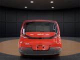 Used 2022 Kia Soul LX image 4